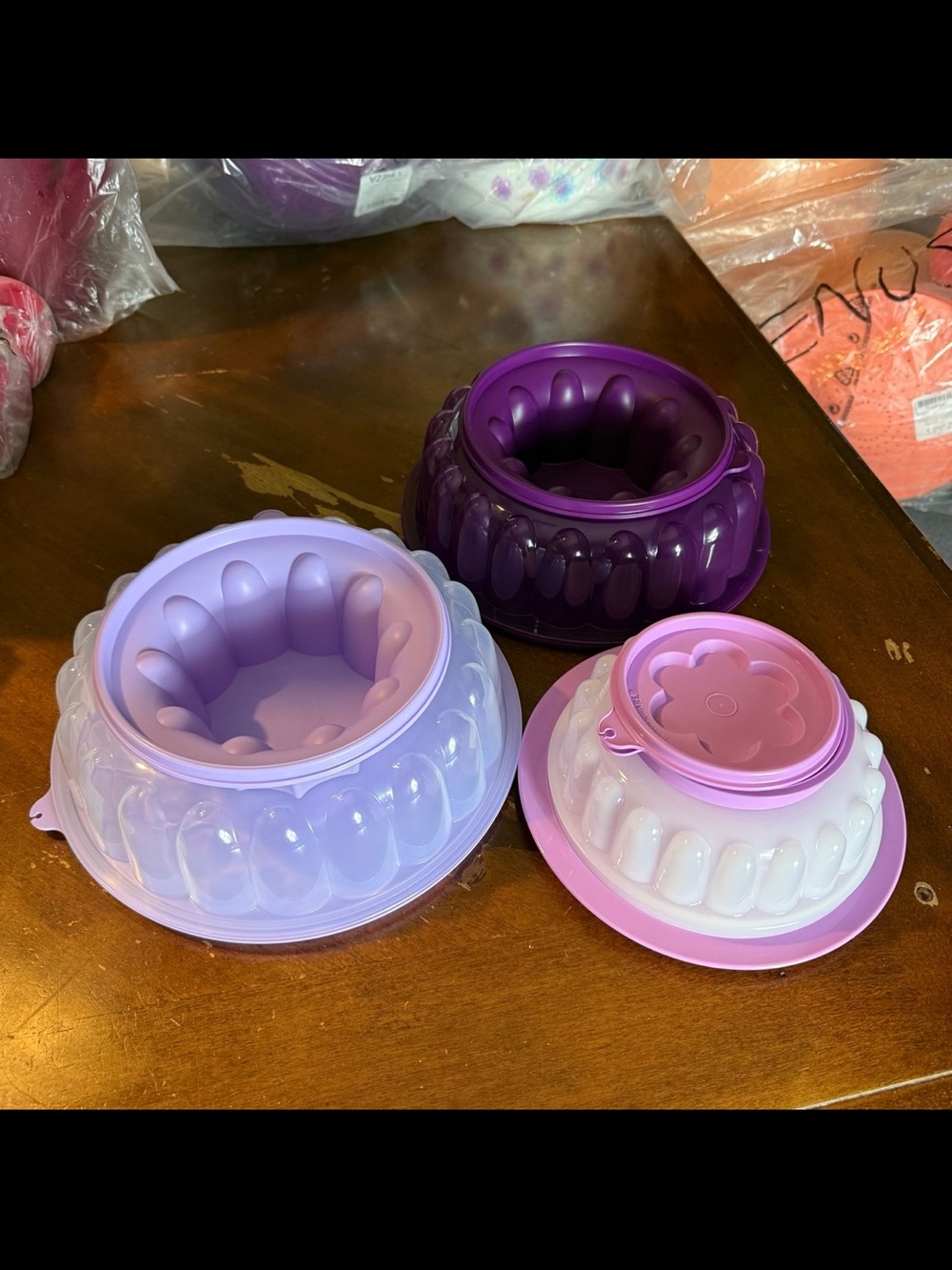 Tupperware Jello Molds Set